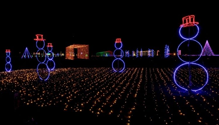 Lebanon Dazzling Lights Christmas Display
